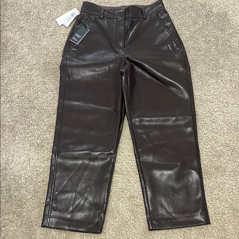 Aritzia rich mocha brown crop NWT